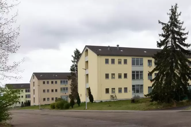 Erstaufnahmeeinrichtung AfA in der Spaldinger Straße in Speyer-Nord: als Sitz einer Außenstelle des Bundesamts für Migration und Erstaufnahmeeinrichtung AfA in der Spaldinger Straße in Speyer-Nord: als Sitz einer Außenstelle des Bundesamts für Migration und