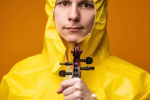 Musik ist heilend, sagt der junge Geiger Oleksii Pshenychnikov. 