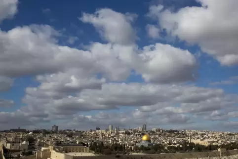 Blick auf die Altstadt von Jerusalem. In der Stadt haben Länder wie Frankreich oder Staatskirchen wie die Anglikaner Liegenschaf