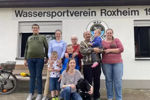Die neunköpfige Familie fühlt sich beim Roxheimer Wassersportverein gut aufgehoben. Wegen des Kriegs in ihrer ukrainischen Heima