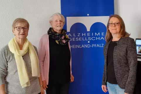 Halten die Alzheimer-Gesellschaft am Laufen: Christine Fielauf, Gudrun Andres und Claudia Krack (von links).