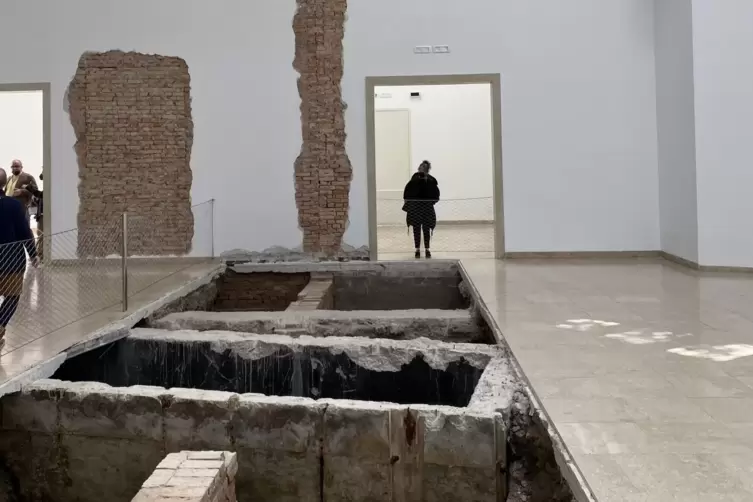 Bodenlose Arch&auml;ologie: Der deutsche Pavillon. 