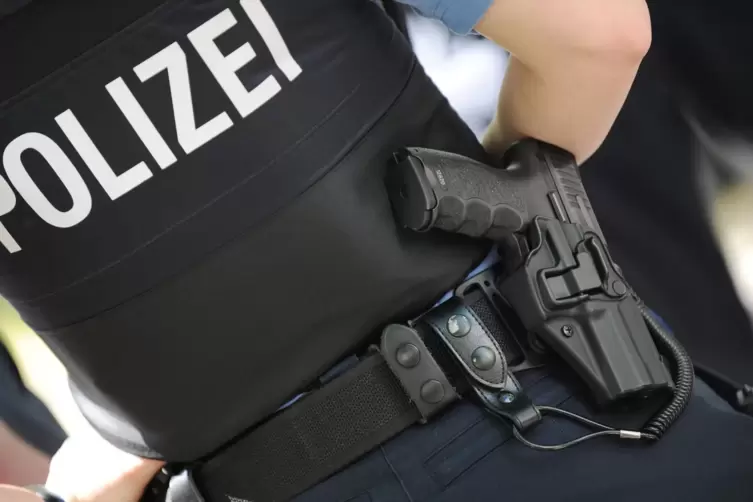 Eine Polizei-Pistole 