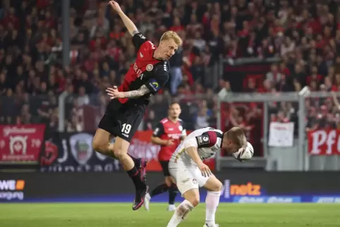 Verspielt„Ich hätte auf mein Comeback verzichtet, wenn wir dafür gewonnen oder zumindest einen Punkt geholt hätten“, sagte FCK-A
