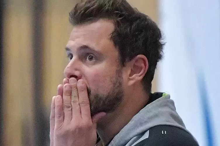 TSG-Trainer Andreas Reckenthäler kritisiert, dass sich sein Team zu viel mit Schiedsrichter-Entscheidungen befasst habe.