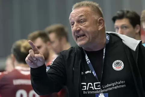 Michael Biegler, neuer Trainer der Eulen Ludwigshafen bis Saisonende, zieht die Zügel an. Zu viele Defizite hat er in der Mannsc