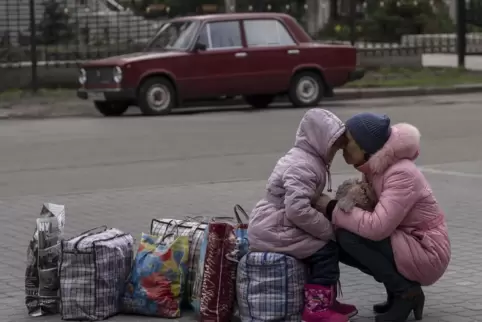Ukrainische Frauen und Kinder kommen in Ludwigshafen bisher überwiegend in privaten Wohnungen unter. „Das hätten wir uns schon f
