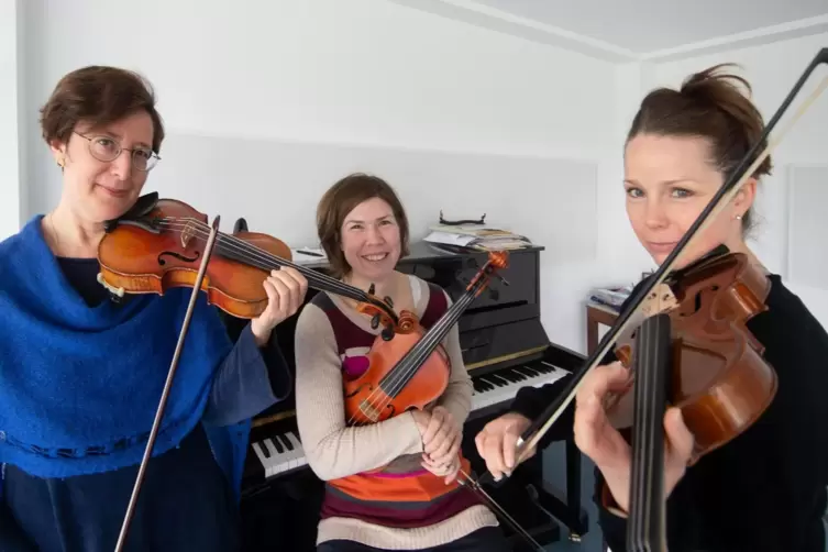 Jedes Kind hat das Talent, sich musikalisch auszudrücken, finden Liana Mogilerskaja (von links), Janine Zillmann und Heidi König