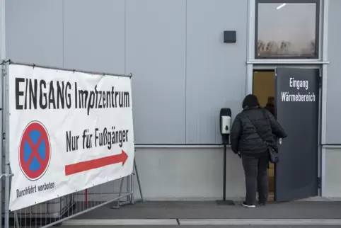 Diese Eingangstür hat sich endgültig geschlossen. Das Impfzentrum im Wörther Hafengebiet wurde abgebaut. 