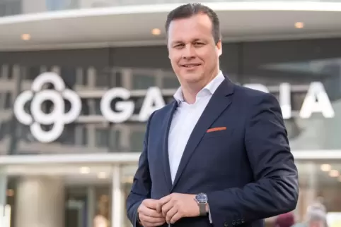 Miguel Müllenbach, Chef von Galeria Karstadt Kaufhof, sagt: „Wir waren auf gutem Weg – bis zum 24. Februar.“ 
