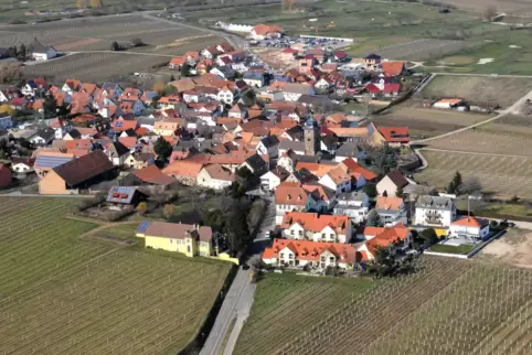 Die Gemeinde Dackenheim will ihr Vorkaufsrecht für ein Grundstück ausüben. 