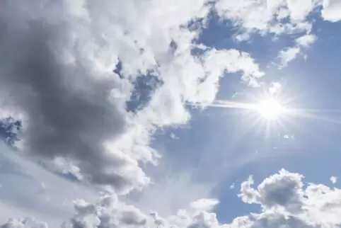 Sonne und Wolken, aber kaum Regen.