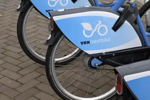 Das Geschäft mit den blauen Leihfahrrädern läuft in Frankenthal noch nicht rund. 