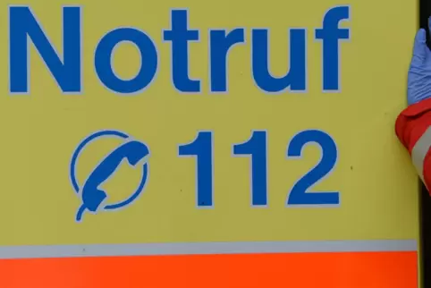 Der 21-jährige Motorradfahrer kam mit Verletzungen ins Krankenhaus.