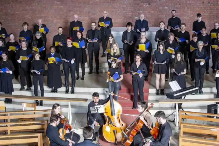 Die Junge Kantorei St. Maria Kaiserslautern singt am 28. Mai bei den Rosenberger Musiktagen. 