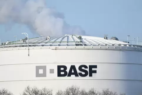 Die BASF hat ihre Produktionskapazitäten von Methansulfonsäure in Ludwigshafen erweitert. 