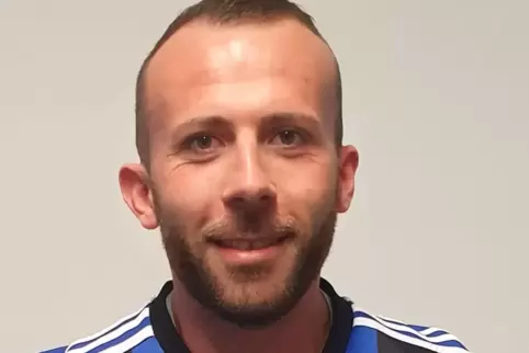 Im Trikot des Bundeswehr-Nationalteams: Pascal Masch, Kapitän von Landesligist SV Hermersberg. 