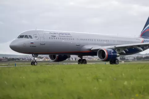 Russische Fluggesellschaften setzten bislang weitgehend auf Maschinen von Airbus und Boeing, bei denen nun wegen der Sanktionen 