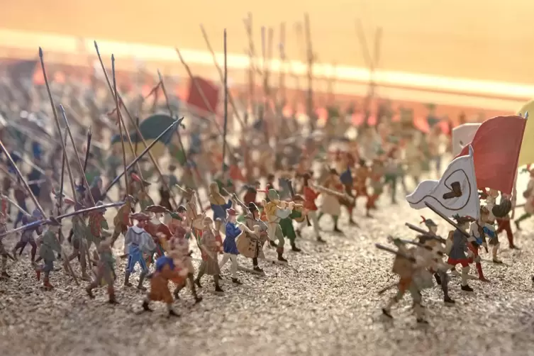 Mit 1200 Zinnfiguren ist die Schlacht bei Pfeddersheim nachgestellt, bei der die Bauern geschlagen wurden. 