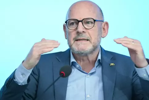 Der baden-württembergische Verkehrsminister Winfried Hermann ist nicht der einzige Landespolitiker, der ein Scheitern der Pläne 