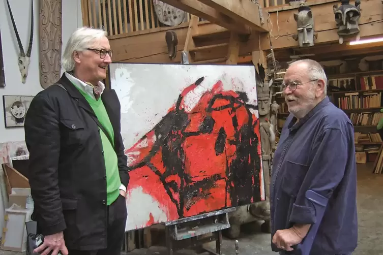 Wolfgang Thomeczek besucht Peter Tomschiczek in dessen Atelier in Ellmosen.