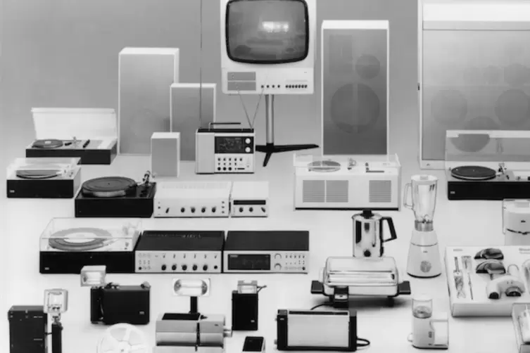 Die von Dieter Rams ma&szlig;geblich beeinflusste Produktpalette der Firma Braun.