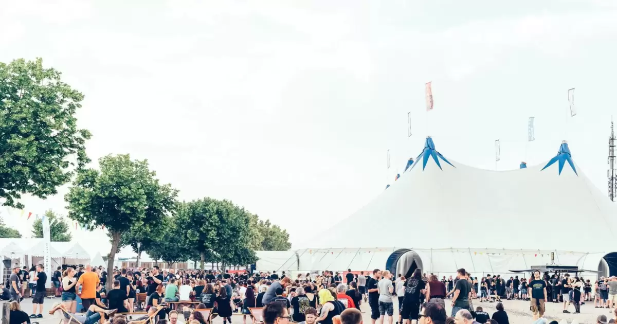 Clueso, Bosse, Simple Minds: Zeltfestival startet am Mittwoch - Mannheim -  DIE RHEINPFALZ