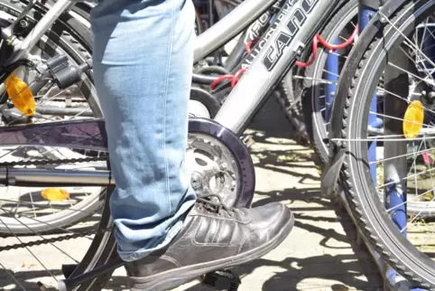 Die Fahrradfahrerin wurde in die Klinik gebracht.