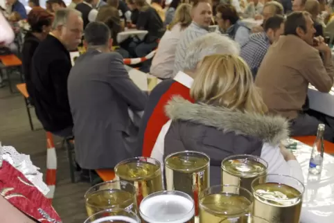 Auf Festen sollte man auf sein Getränk achten. 