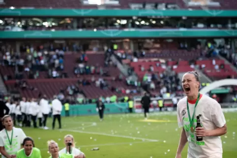 Von wegen Routine: Almuth Schult brüllt ihre Freude über ihren letzten Triumph mit Wolfsburg hinaus.