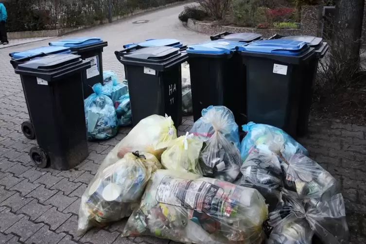 Die CDU möchte die Müllgebühren senken. Nur Wahlkampfgetöse? 