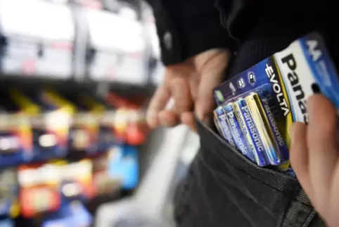 Unter den Ladendieben sind immer häufiger Jugendliche.