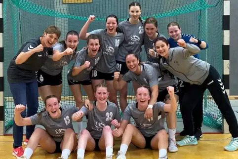 Die Handball-Damen des SV 64 Zweibrücken 3 wurden in der Saison 2021/22 Meister in der Bezirksliga Ost des Handball-Verbandes Sa