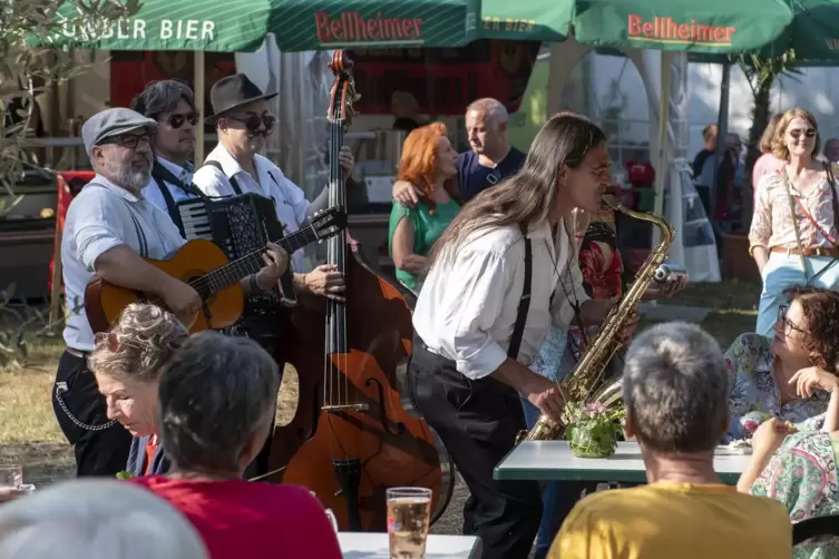 Musik geh&ouml;rt bei den Gartentagen einfach dazu.