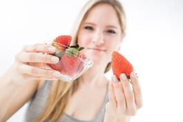 Erdbeeren sind optimal für Sportler