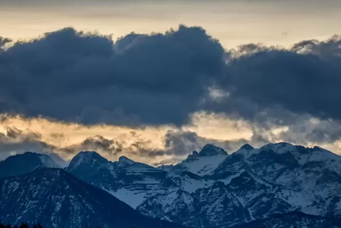 Blick auf die Alpen aus bayerischer Perspektive.