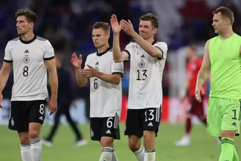 Mienenspiele: Leon Goretzka, Joshua Kimmich, Thomas Müller und Manuel Neuer nach dem 1:1 gegen Enfland.