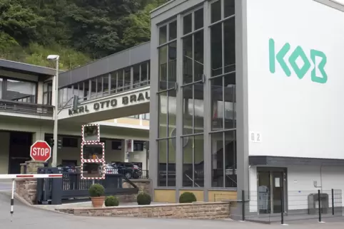 KOB gehört zur Hartmann-Gruppe in Heidenheim und ist der einzige Konzernbereich, der Medizin-Textilien herstellt.