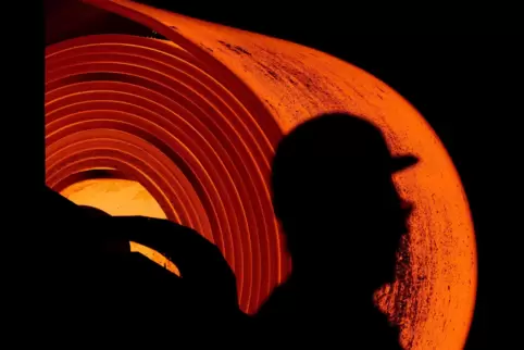 Die Verträge für rund 3,7 Millionen Beschäftigte in den Kernbranchen der deutschen Industrie laufen Ende September aus.