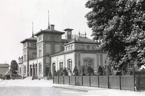 Vor dem Krieg: Bahnhof Speyer um 1933. 