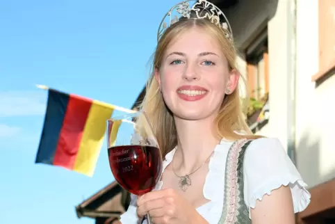 Auch Weinprinzessin Michelle Platz freut sich auf das Fest.