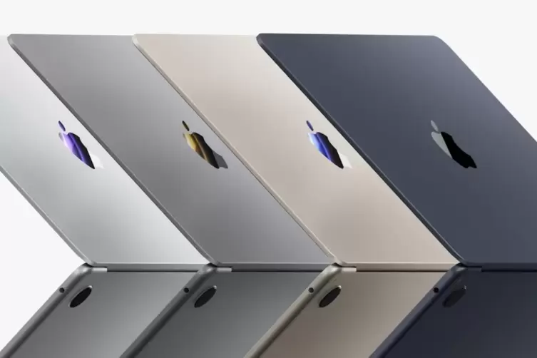 Fürs Innenleben ein neuer Prozessor, für den Look ein neues Design: das MacBook Air der M2-Generation.