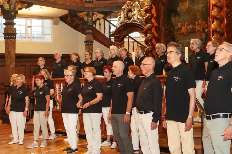 Der Chor Rainbow in der Dreifaltigkeitskirche. 