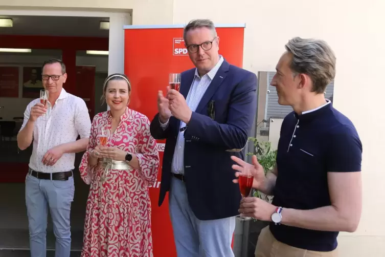 Bei der Neueröffnung der Räume in Kusel: Unterbezirksvorsitzende Pia Bockhorn freute sich über den Besuch von SPD-Pfalz-Chef Ale