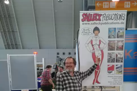 Verleger Schott an seinem Stand auf dem Comic-Salon in Erlangen 2018.