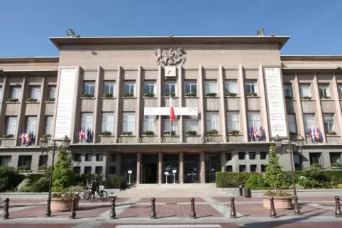 Im Rathaus von Poissy wird vielleicht schon bald das Büro des Bürgermeisters frei.