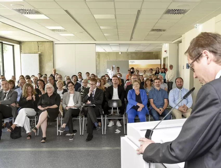 »Ein Vorzeigeprojekt« nennt Oberbürgermeister Martin Hebich (CDU) die Kooperation von Bezirksverband und Stadt.