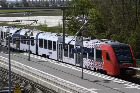 In Frankenthal Süd (Foto) haben die Züge aus Richtung Freinsheim Anschluss an die S-Bahn nach Ludwigshafen und Mannheim – bisher