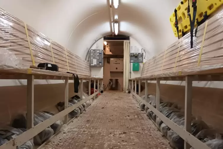 Vor Br&auml;nden kann man sich in einen Schwadenbunker retten.