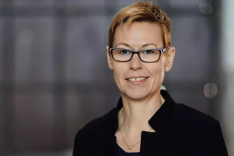 Kandidatin: Sylvia Holzhäuser. 